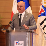 70% califica a Igor Rodríguez como un funcionario eficiente según encuesta