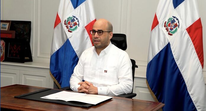 República Dominicana afirma no reconoce al régimen de facto en Venezuela y plantea hoja de ruta para una transición democrática