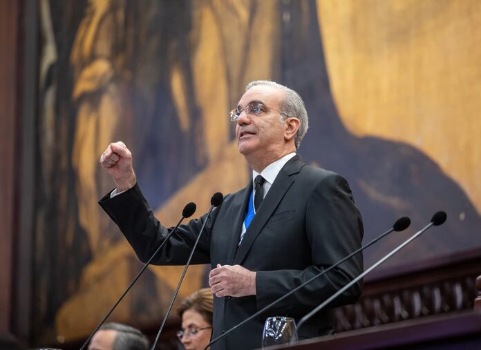 Presidente Abinader fortalece la red de salud pública con apertura de 30 hospitales y centros de atención en todo el país y asegura RD avanza hacia un sistema de salud más preventivo, humano y eficiente