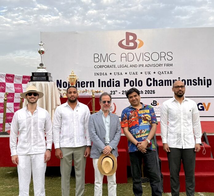 La Embajada de República Dominicana en la India promueve en el BMC Advisors Polo Cup 2026, el cigarro dominicano y al país como destino deportivo.