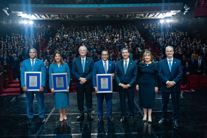 Banco Popular reconoce el liderazgo y el compromiso de su talento gerencial