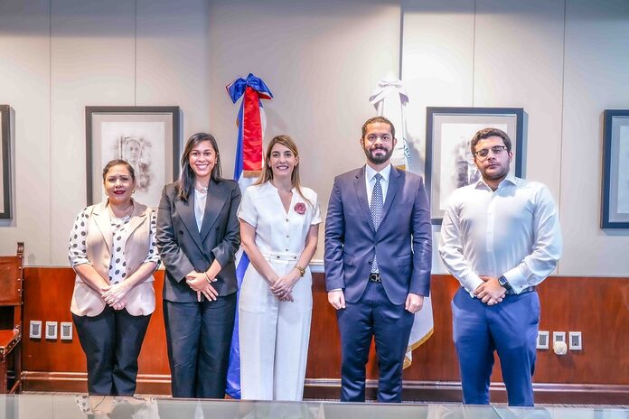 ADOTURD y UNIBE firman acuerdo estratégico para impulsar el turismo deportivo en la República Dominicana