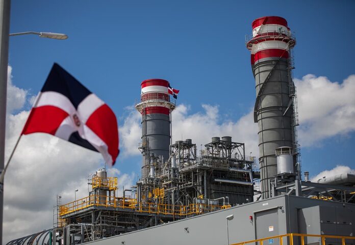 La termoeléctrica de Manzanillo fortalece el sistema eléctrico y es la más moderna del Caribe