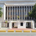 Ministerio de Educación suspende docencia para mañana jueves en Puerto Plata y Espaillat por alerta roja