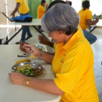 INABIE garantiza alimentación escolar a casi 150 mil jóvenes y adultos de los programas Oportunidad 14-24 y Prepara