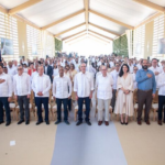 Presidente Abinader inaugura central Esperanza Renovable de EGE Haina, pionera en inyección híbrida de energía eólica y solar al Sistema Eléctrico Nacional Interconectado