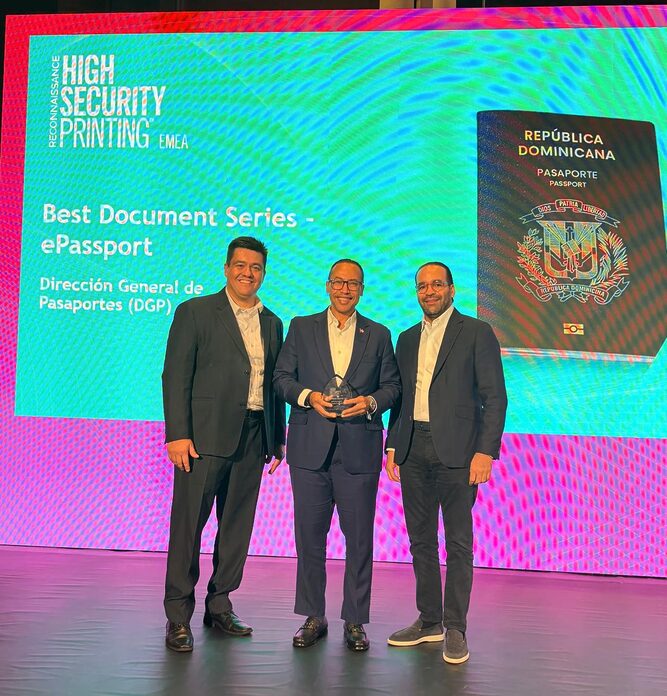 Pasaporte electrónico dominicano es reconocido como el mejor nuevo documento de viaje de América Latina
