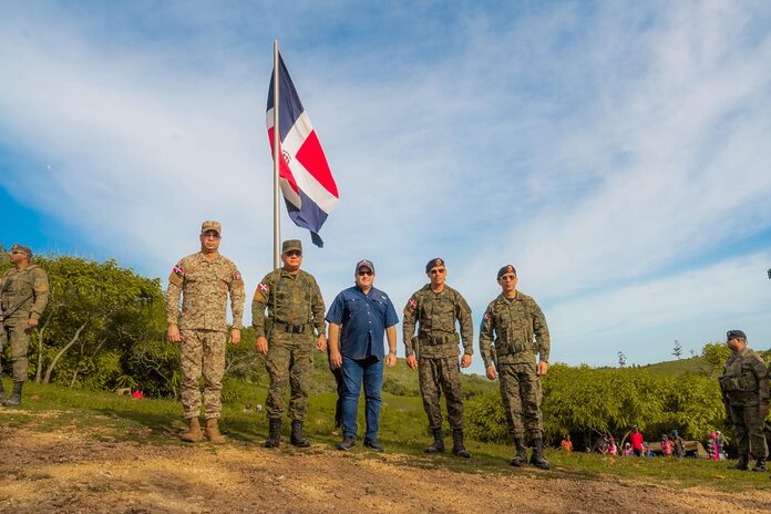 Ministros de la Presidencia y Defensa realizan recorrido estratégico en la frontera para fortalecer acciones de seguridad y desarrollo bajo la estrategia FUERTE