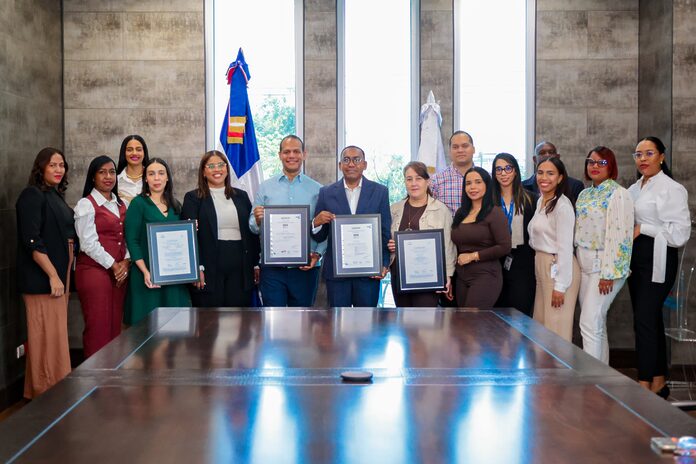DA recibe doble recertificaciones en normas de calidad ISO 9001 e ISO 37001
