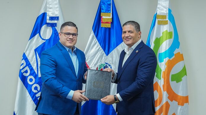 INDOCAL y el Consejo Empresarial de Santo Domingo Norte firman alianza para fortalecer la competitividad del sector productivo